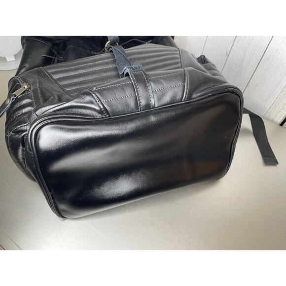 Looptworks Loopt Classics Limited Edition Black Recycled Leather Backpack Bag - Picture 9 of 11